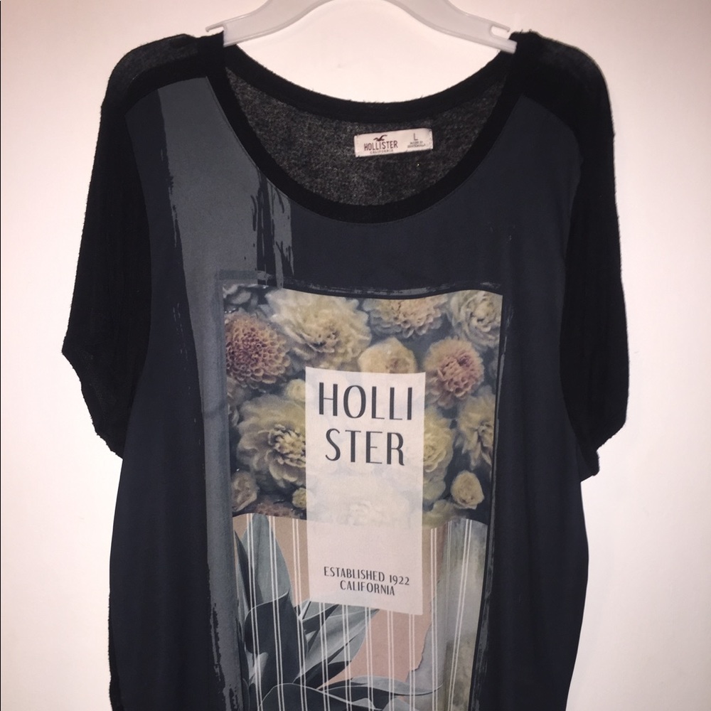 cool hollister t-shirt 🌴